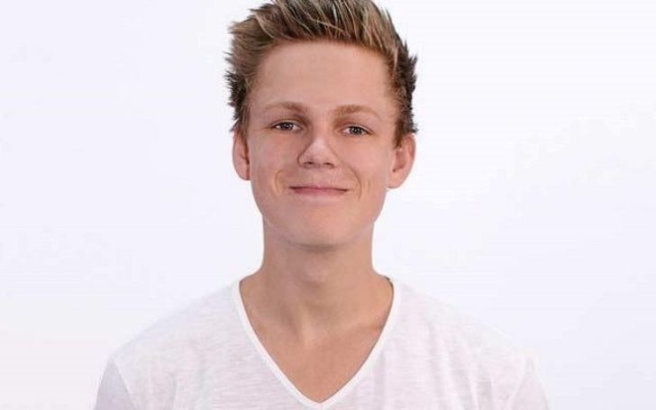Who Is Caspar Lee? Get To Know About His Age, Height, Net Worth, Measurements, Personal Life, & Relationship